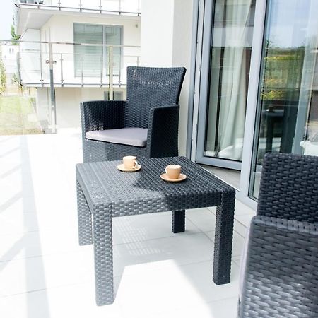 Komfortowy Apartament Lazur z garażem Kołobrzeg Zewnętrze zdjęcie